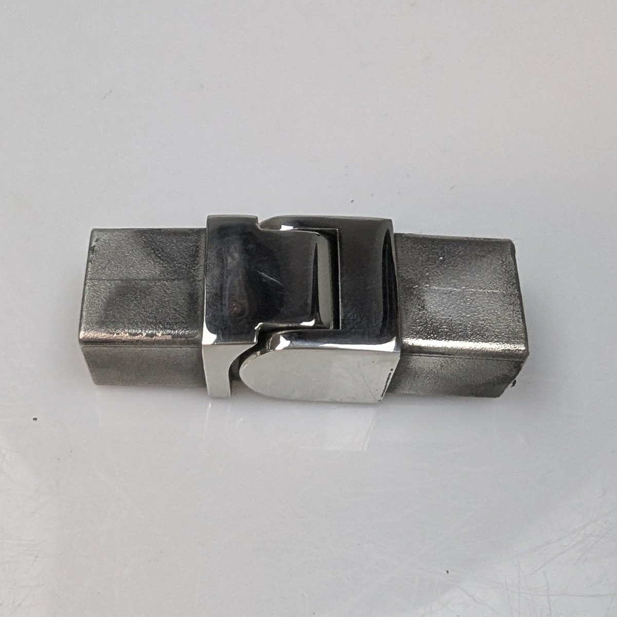 Joiner - EH Square - Vertical Variable - Polished Stainless Steel